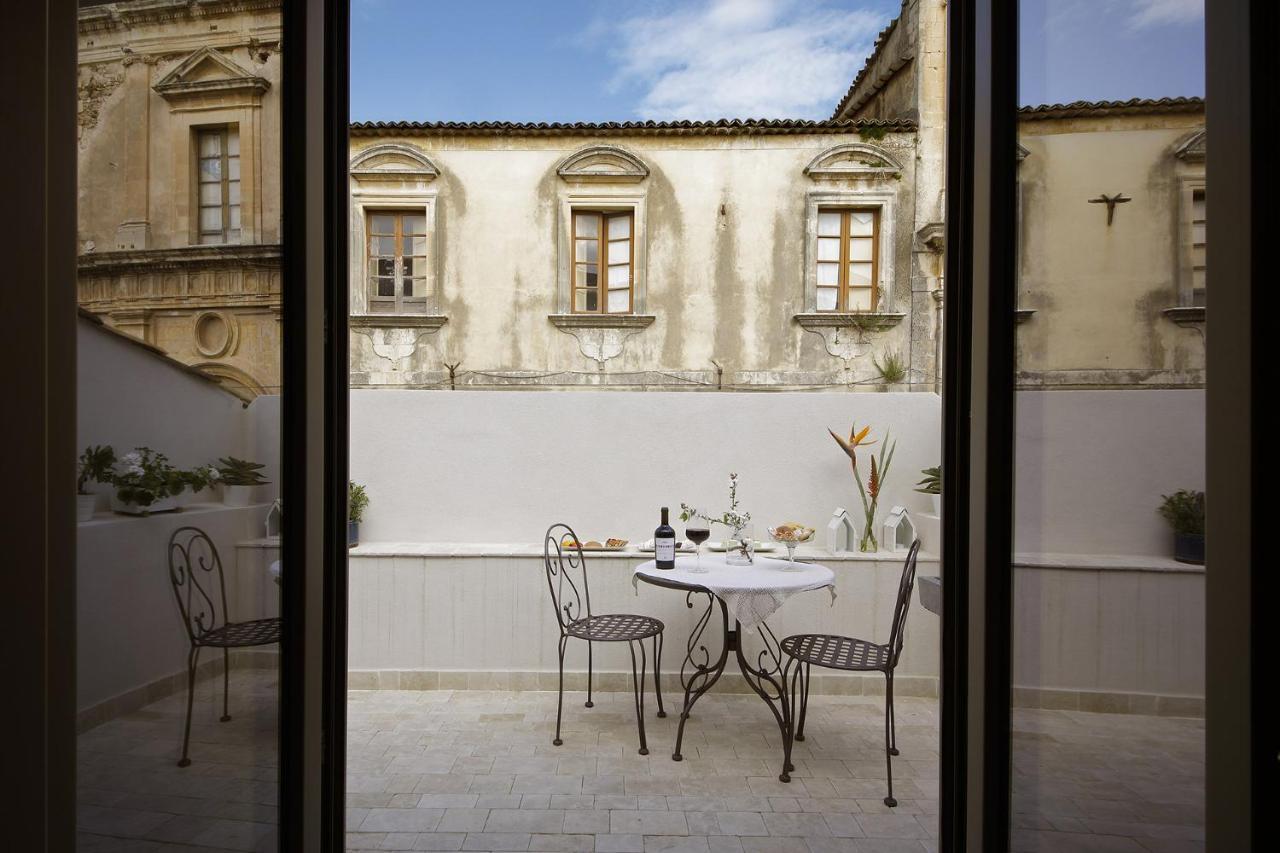 Nicotera Apartment Noto Kültér fotó
